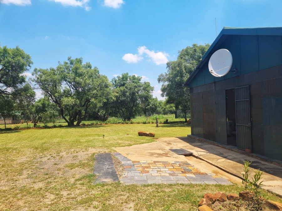 Commercial Property for Sale in Lindleyspoort North West